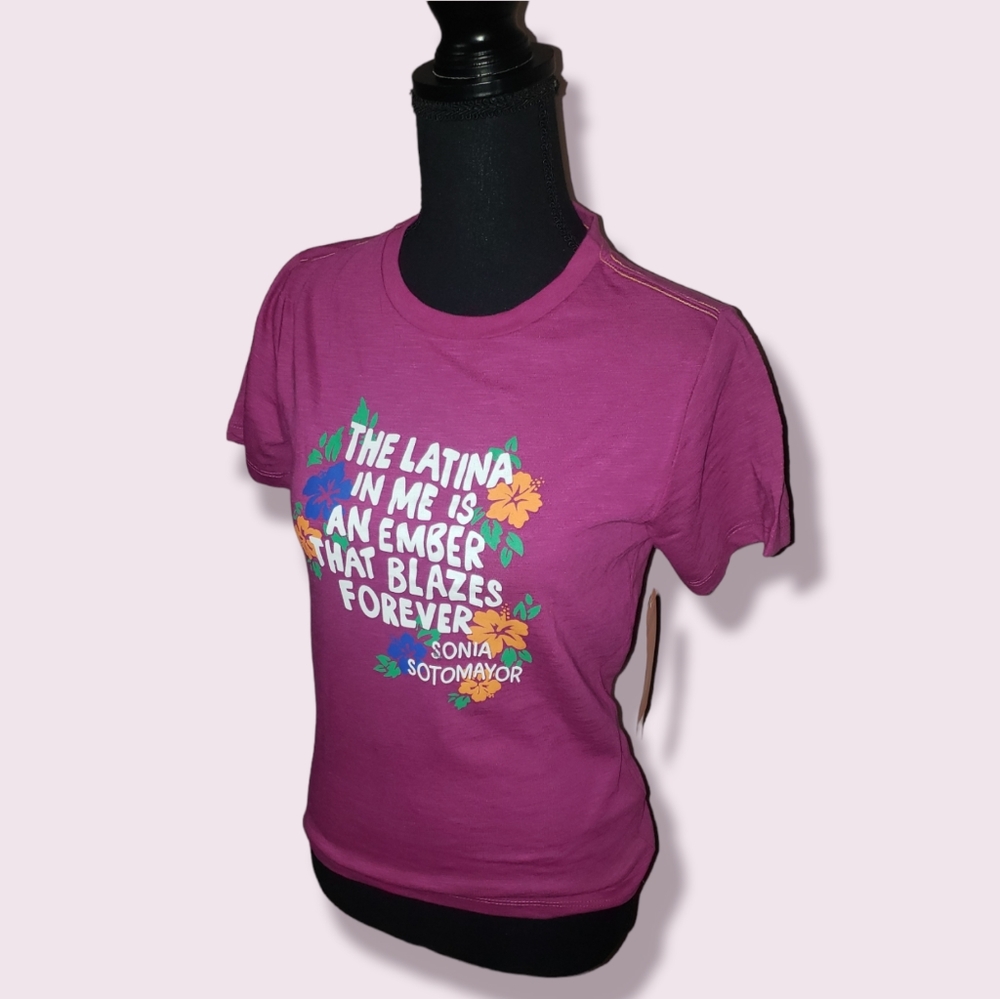 💖Latin Heritage Month Graphic Tee (Size Lg)